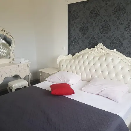 Guest house Diamond 3*