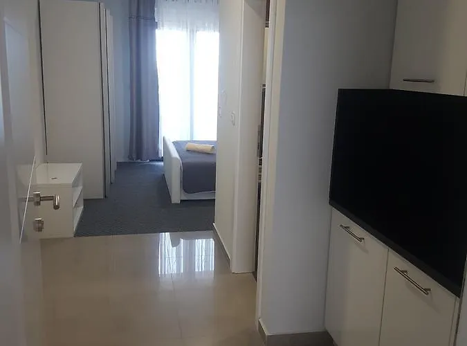 Gostinjska kuća Diamond 3*